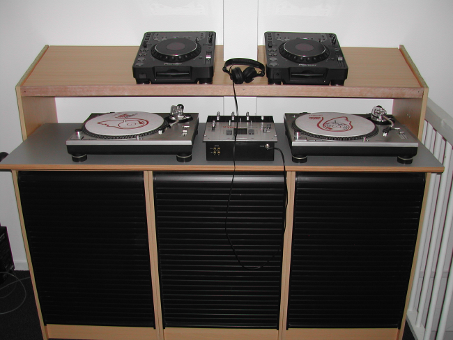 DJ booth